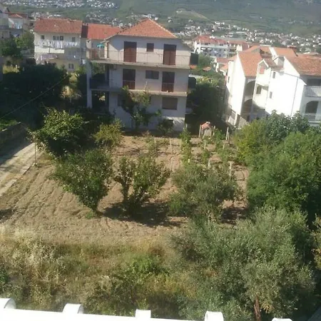 Lana Apartamento *